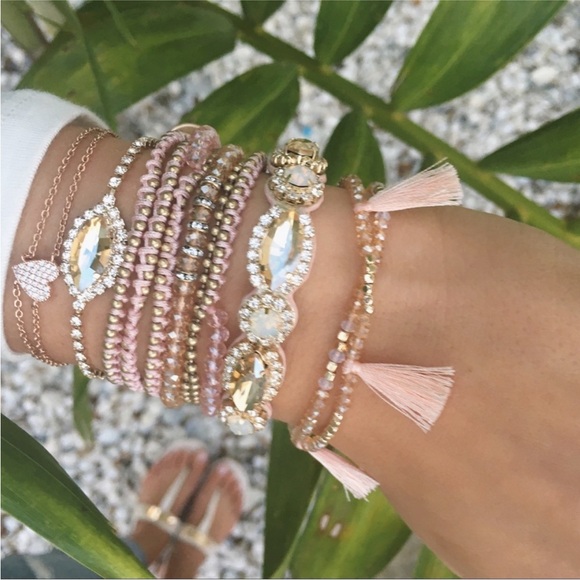 Jolie Collar Necklace by Chloe and Isabel - Picture 6 of 6